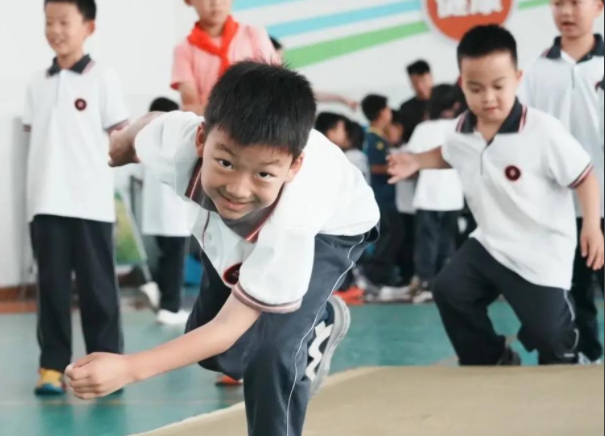 数字红利惠及城乡每一名学生为区域教育高质量展开注入强劲动能