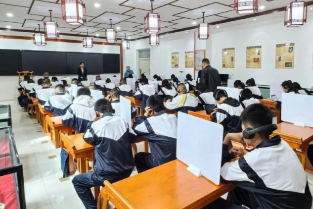 坐拥技术优势AI在实践层面应怎么破解教育中存在的痛点