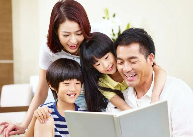 家庭品德教育不应是单调的说教而应融入日常生活的血脉